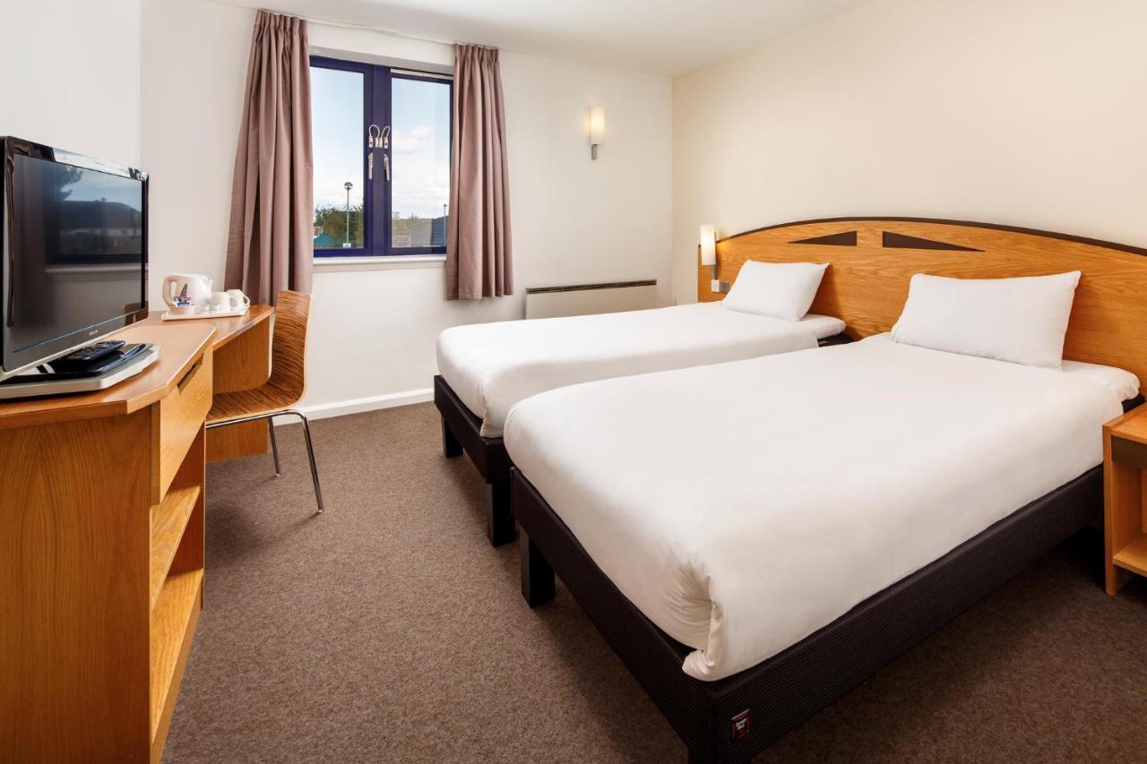 Ibis Wellingborough Hotel Eksteriør billede