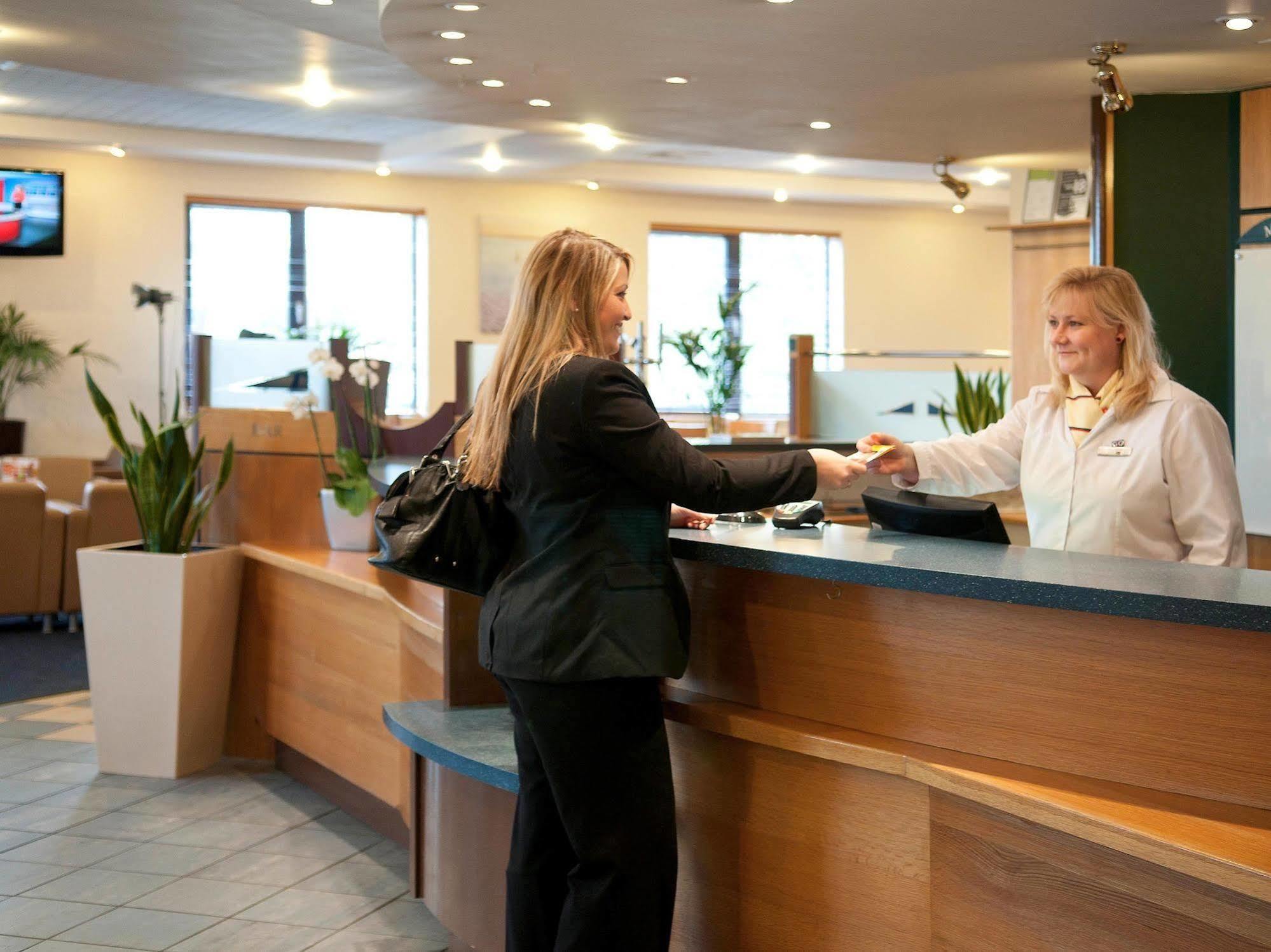 Ibis Wellingborough Hotel Eksteriør billede